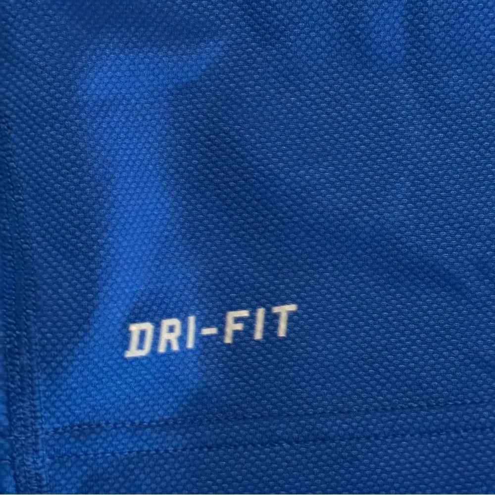 Nike Dri-FIT Men's Sleeveless Fitness T-Shirt - Picture 6 of 10